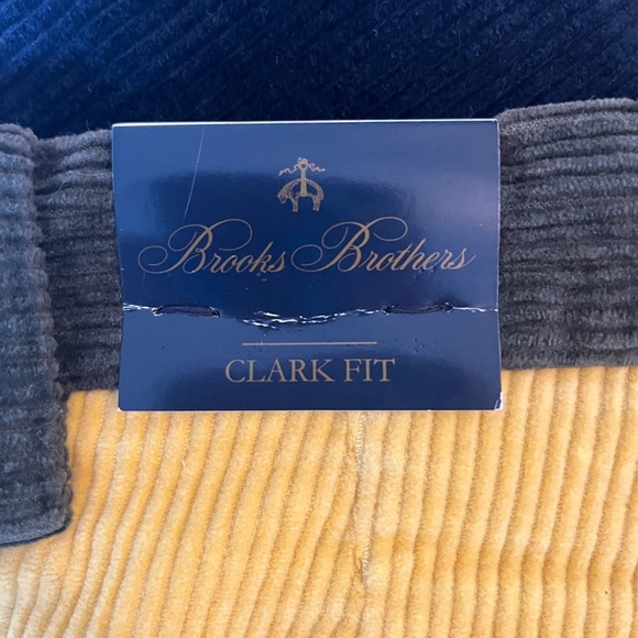 Brooks Brothers Clark Fit Corduroy Pant - Picture 5 of 5
